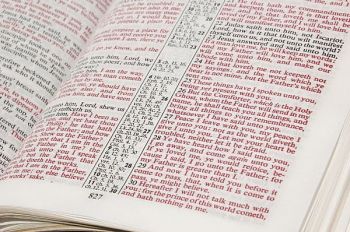 Words of Christ in red